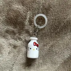 ハローキティ アメリカンデザインめじるしアクセサリー　　ミルク ver.