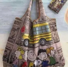 大容量　エコバッグ 軽量　　キャラクター　スヌーピー　新品