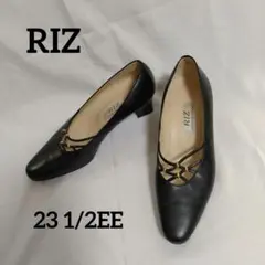 RIZ　リズ　本革　黒　パンプス　ゴールド装飾　フォーマル 23.5 EEのサムネイル