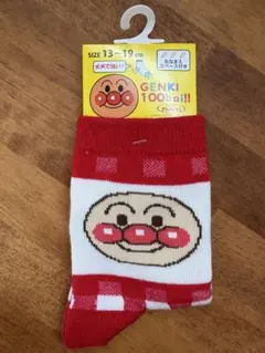 【新品タグ付き】アンパンマン 靴下 13〜19cm 赤 チェック