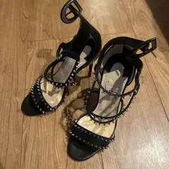 超美品 Christian Louboutin スパイク付きヒール