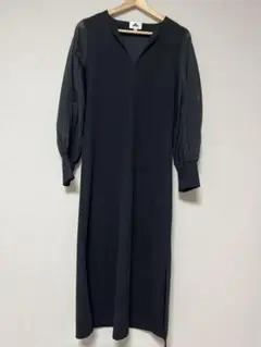 Item thumbnail for item 6bf72b3d-5e5e-43d4-b878-68be93888829