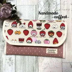 ★お薬手帳ケース★通帳ケース★イチゴ猫ちゃん（ピンク系）