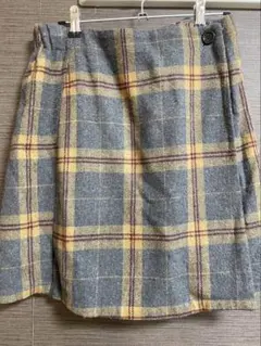アースミュージックアンドエコロジー　チェック柄 Aラインスカート
