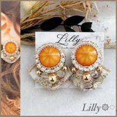 Item thumbnail for item 852a89f4-3cf1-4b07-aa9f-13288309db2e