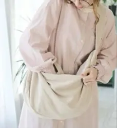 Crisp コーデュロイ ショルダー バッグ