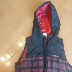 【adidas】アディダス　中綿　ベスト　レディース