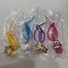 クレヨンしんちゃん カラフルマルチチャーム　４点セット　ガチャガチャのサムネイル