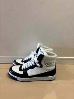 PRADA DISTRICT サイドロゴ ハイカットスニーカー 7のサムネイル