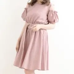 【値下げ】MAJESTEC LEGON ショルダーチュールワンピ　ワンピース　Mのサムネイル