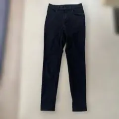 GU スキニーデニム ブラック 67