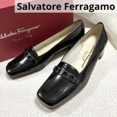新品未使用】SalvatoreFerragamoガンチーニ パンプス ブラック - メルカリ