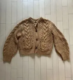 GU ニットカーディガン