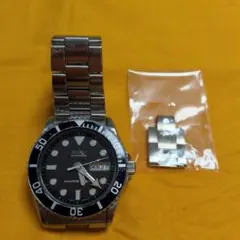 SEIKO 自動巻き 腕時計 ダイバーズスタイル ブラック 7S26-0050のサムネイル