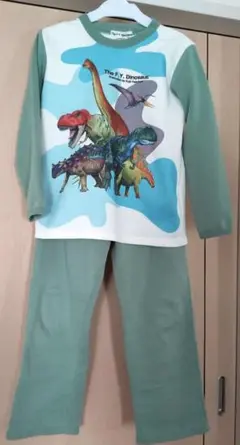 パジャマ