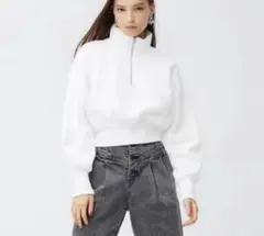 GU ハーフジップスウェット ショート丈 白