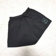 美品 アディダス EQT スタイルショーツ 黒 M ルーズフィット 短パン