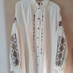 Item thumbnail for item 039526cd-40b3-49ea-bfe8-743fadae13f3