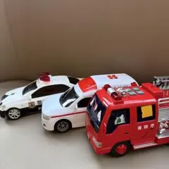 カーセット パトカー・救急車・消防車 はたらくくるま 大きい サウンドカー