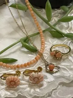 クイーンベア ハートモチーフ アクセサリー三点セット リング 