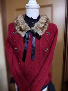axes femmeセーター