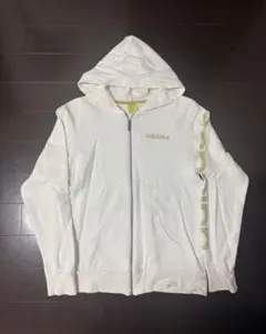 adidas ホワイト ジップアップパーカー