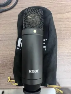 Item thumbnail for item e19f931c-e508-41fc-86b3-80bef5a14f43