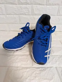 【新品未使用】アシックス　ジュニア　24.0 レーザービーム　ランニングシューズ