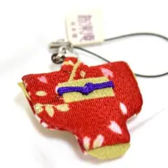 新品 ちりめん 着物ストラップ 赤 レッド グリーン 和雑貨 チャーム 未使用