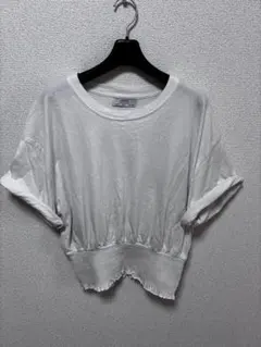 Bershka 白Tシャツ ホワイトのサムネイル