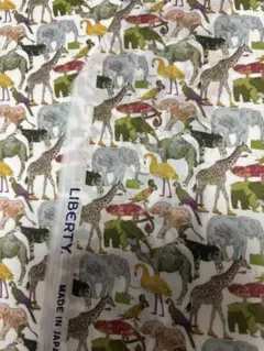 リバティはぎれキューフォーザズー