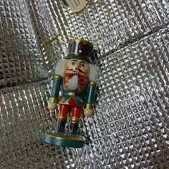 木製クリスマスツリーの飾り