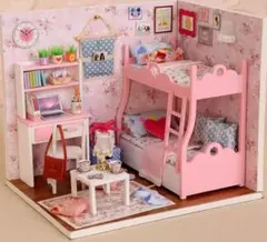 Item thumbnail for item f0ef164b-fb25-47e6-b5f7-4e780b3616a2