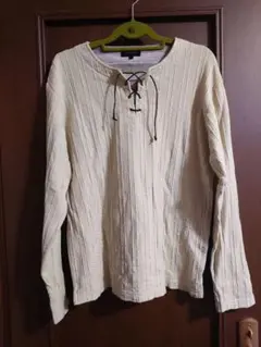 【値下げ×２】LOUIS CHAVALON トップス LL ベージュ ストライプのサムネイル