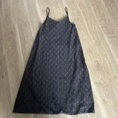 Té chichi TERRASSE キャミワンピース ブラック