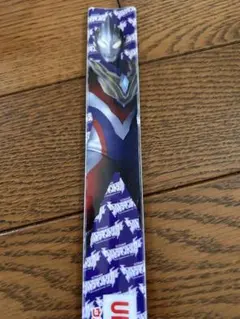 ウルトラマントリガー パッチンブレス新品