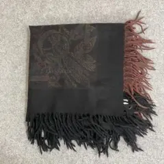 Y304 TRUSSARDI 花柄ストール 黒と赤