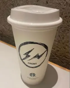 スタバ フラグメント リユーザブルカップ FRGMT 限定
