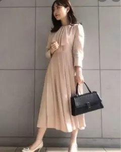 CELFORD ボウタイプリーツワンピース　34 XS〜S ピンクベージュ
