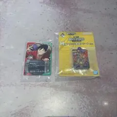 ワンピース モンキー・D・ルフィ カードとアクリルスタンド