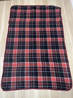 【美品】フリースブランケット 赤×黒 チェック柄 大判サイズ（146×96cm）