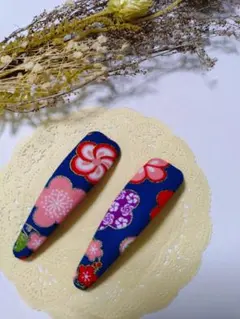 和柄　お花柄のパッチンピン　2本セット　ハンドメイド