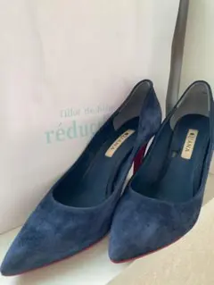 DIANA ネイビーパンプス　スエード調　レッドソール