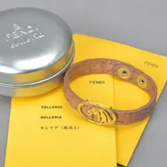 美品 フェンディ セレリア レザー ブレスレット ホース ピンク 缶ケース付のサムネイル