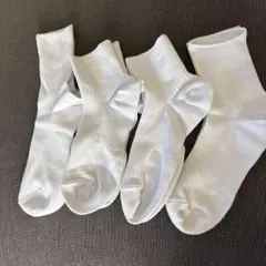キッズ用ホワイト靴下セット4足