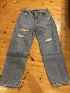 UNIQLO スラウチテーパードアンクルジーンズ