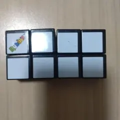 最安値　ハッピーセット ルービックキューブ 第2弾