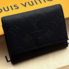 【未使用に近い】ルイヴィトン モノグラム トリヨン ヴィクターウォレットのサムネイル