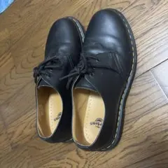 Dr. Martens 3ホール