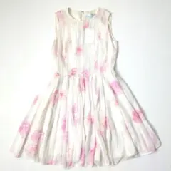 新品✨アベニールエトワール ワンピース シアー フレア タック ドレス 薔薇柄のサムネイル